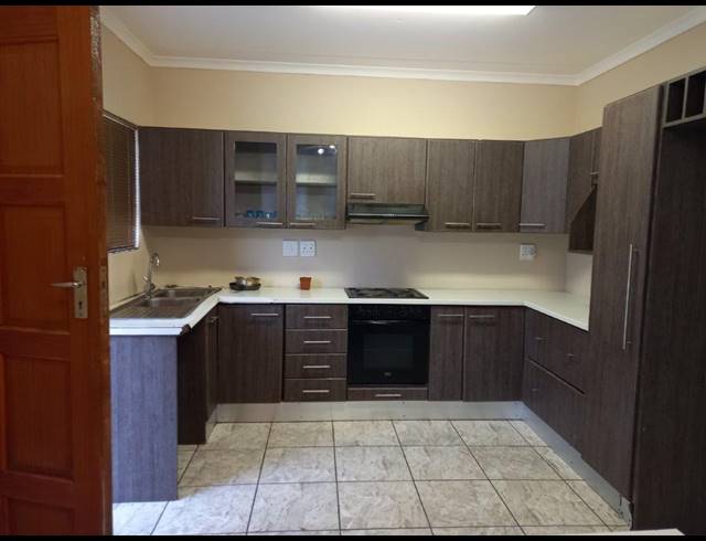 3 BEDROOM HOUSE RENTED IN MALABAR